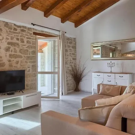 Villa Cartolina By Istrialux